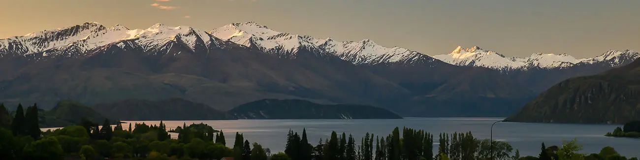 Panoramic view of Lake Wanaka